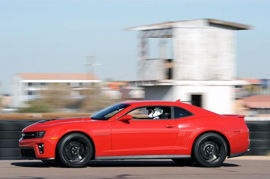  Chevrolet Camaro ZL1 2012 года  (фото 106 из 202)